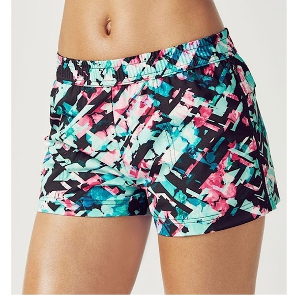 Fabletics Women's Eloise Shorts Beta Geo Print Floral Zipper Pockets Size M - Picture 6 of 9